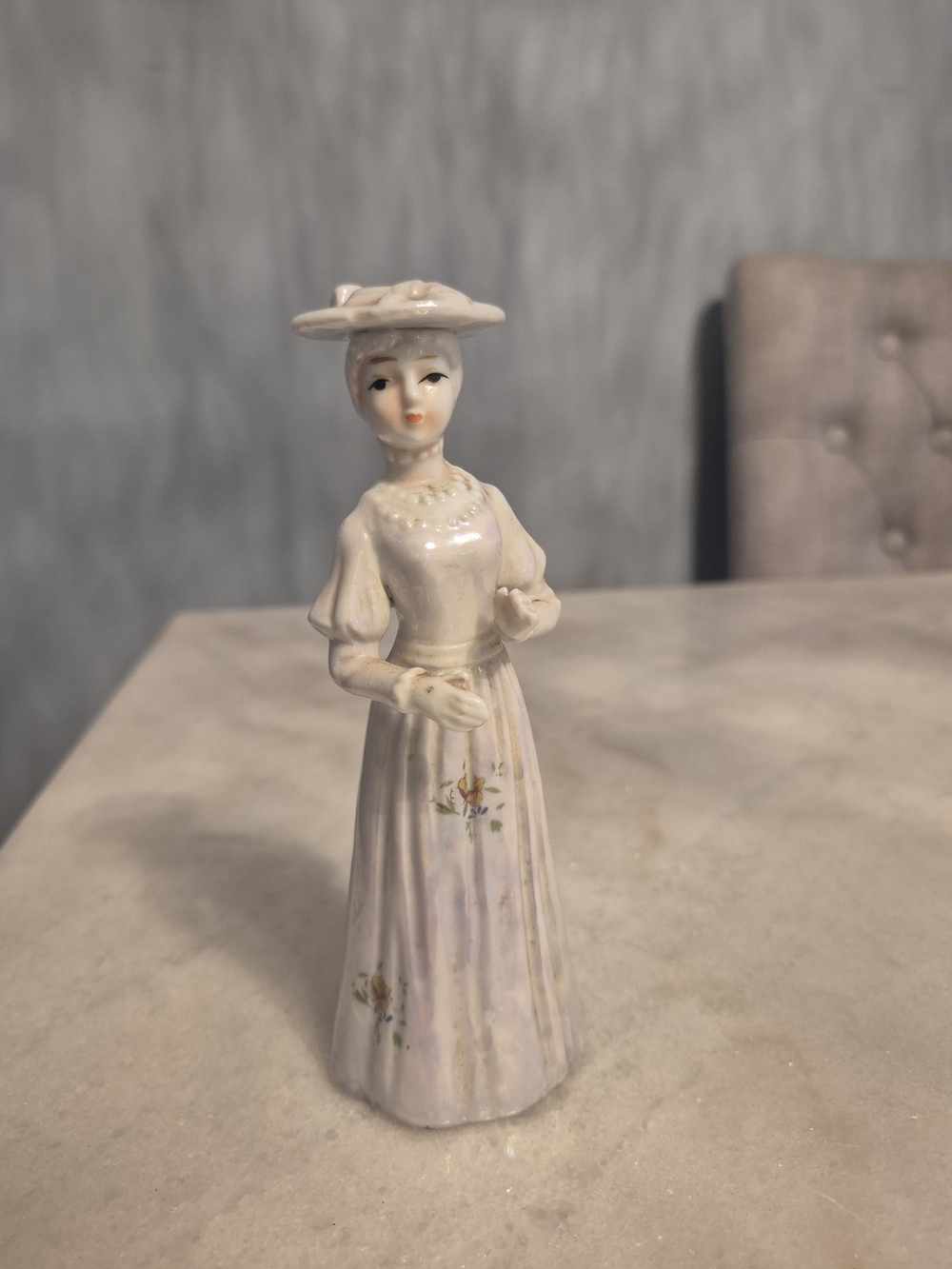 Vintage Porcelain Victorian Lady Figurine Iridescent Made In Taiwan!